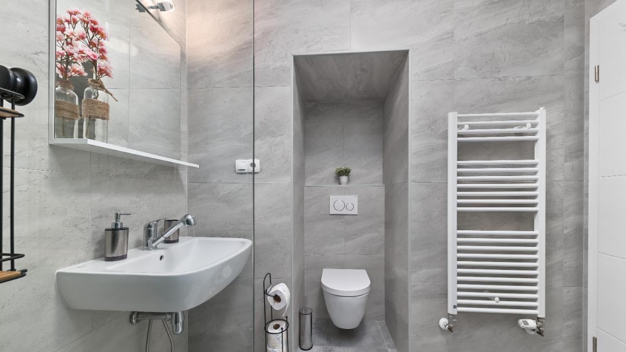 זאגרב Brand New Apartment In City Center, Big Terrace מראה חיצוני תמונה